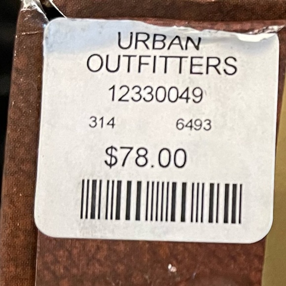 Beautiful, red leather sandals from a wonderful friend! - Picture 2 of 2